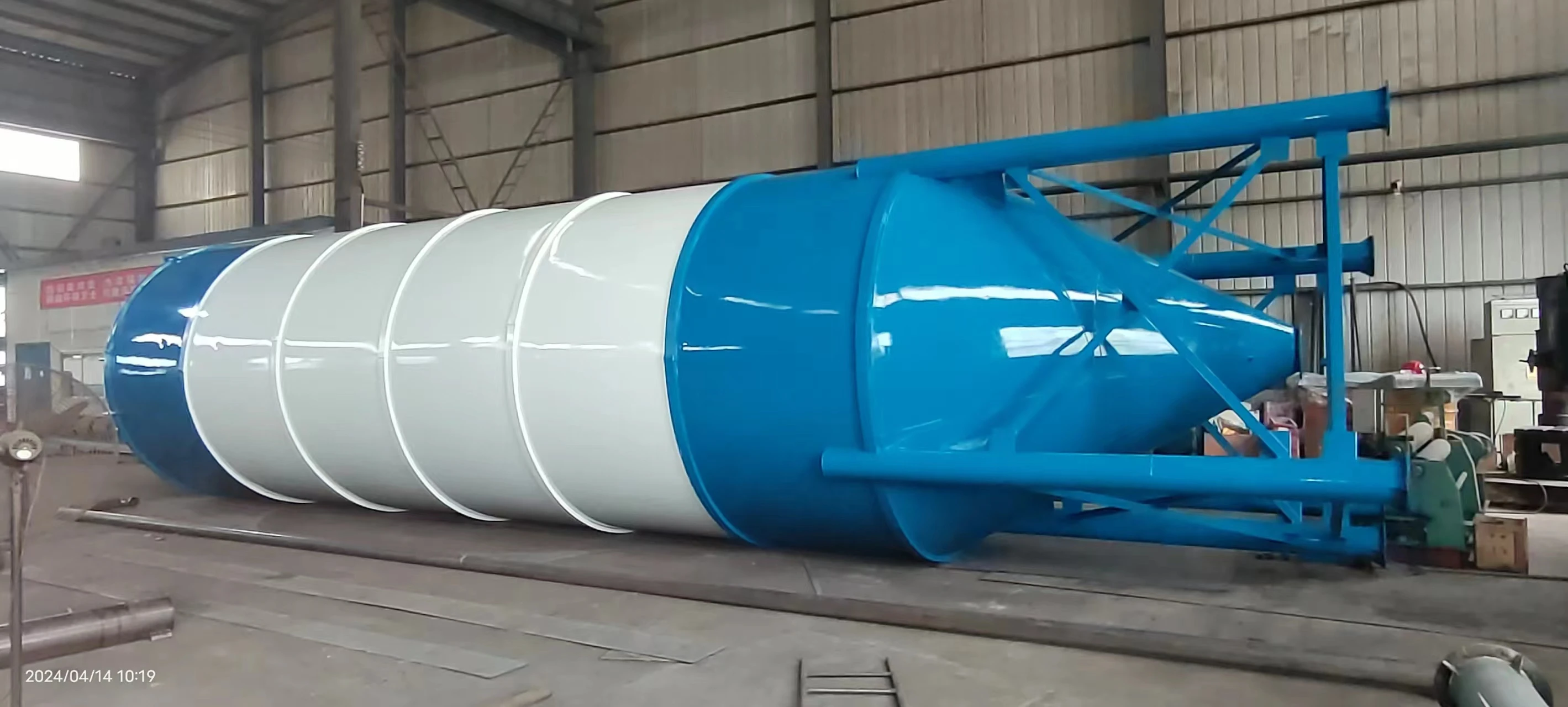 水泥罐2404 (1).jpg